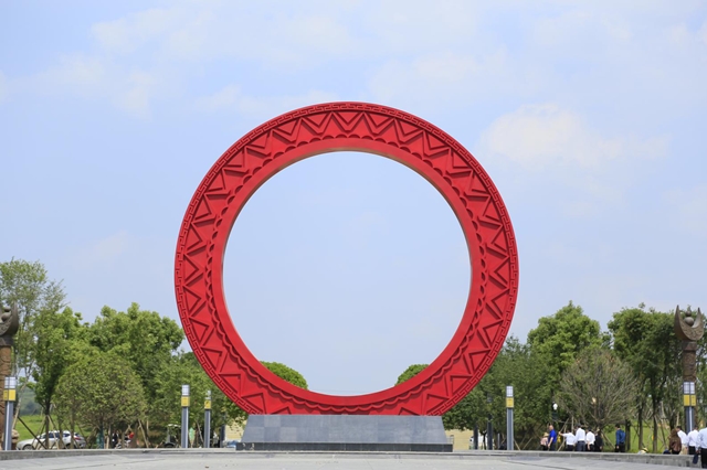 畢節(jié)金海湖濕地公園（雕塑藝術(shù)）